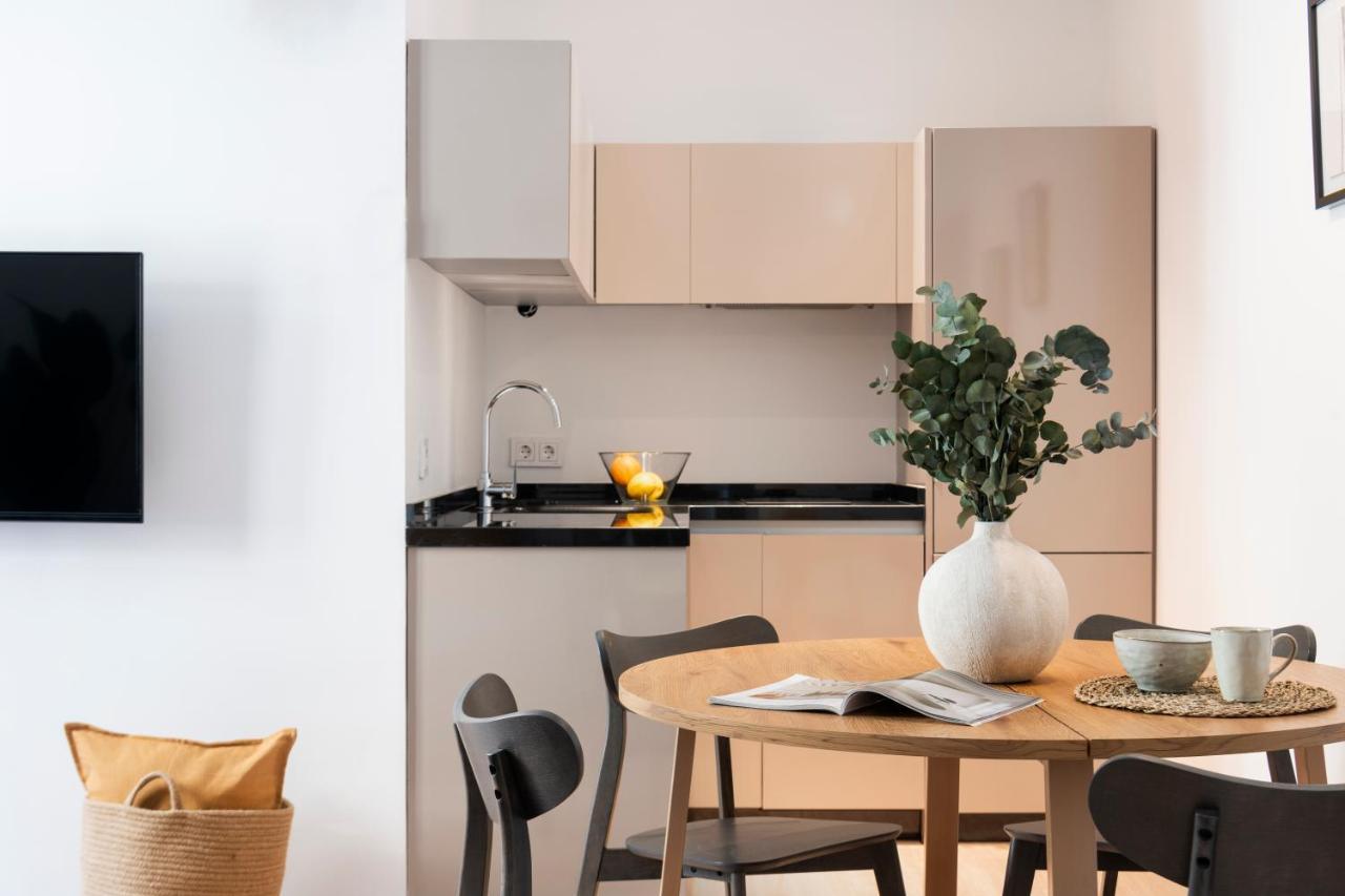 סביליה Suites Maestranza - Santas Patronas By Magno Apartments מראה חיצוני תמונה